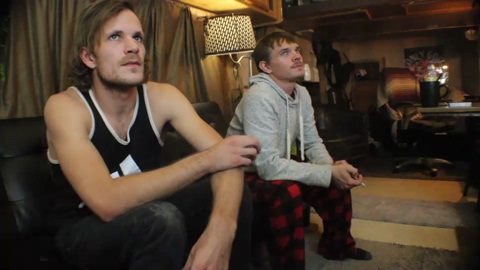 hollandhousestudios  12-11-2022